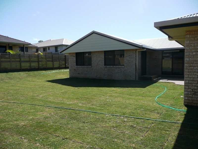 9 Downs Field Place, Yeppoon QLD 4703