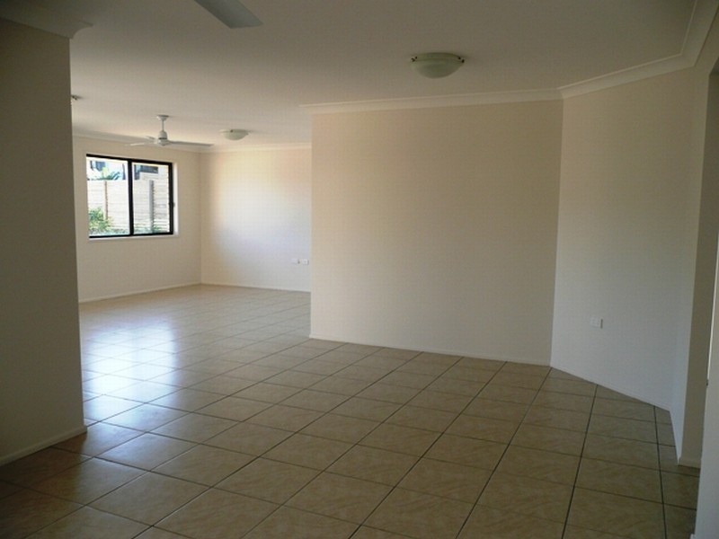 9 Downs Field Place, Yeppoon QLD 4703