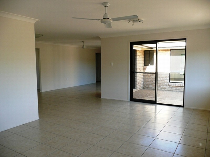 9 Downs Field Place, Yeppoon QLD 4703