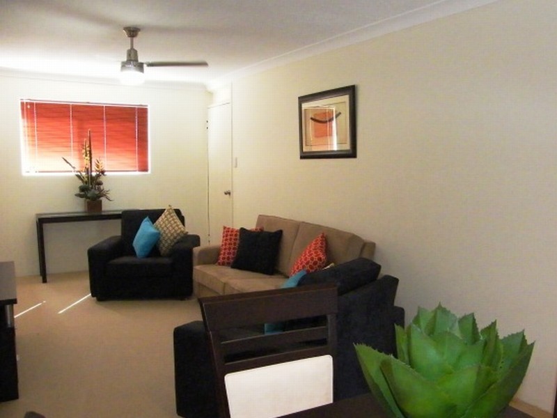 Unit 1/ 94 Whitman Street, Yeppoon QLD 4703