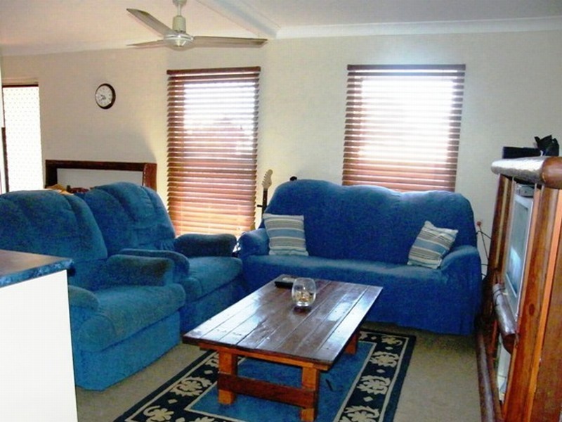 Unit 4/18 Marina Avenue, Yeppoon QLD 4703