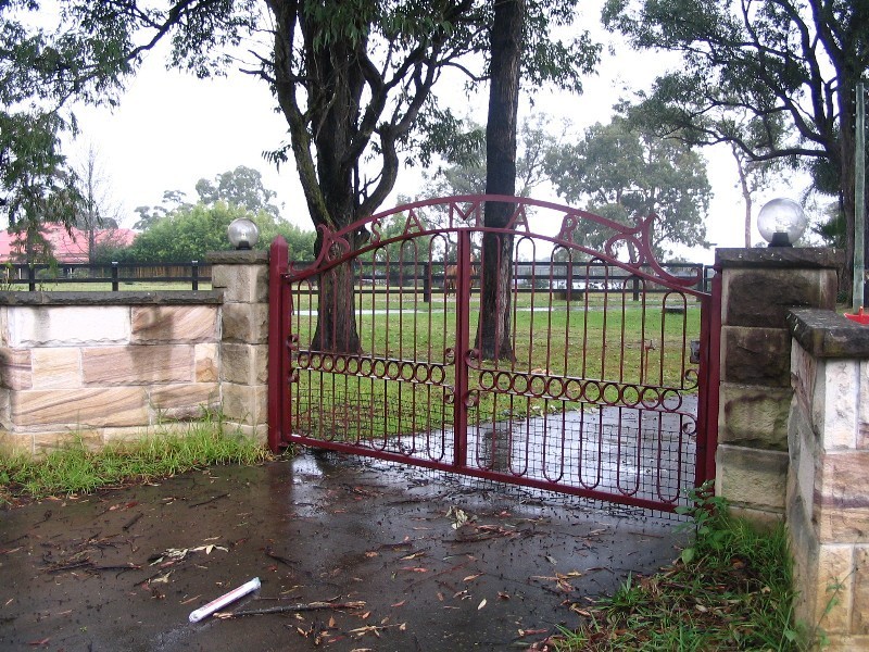 2 Cadwells Road, Kenthurst NSW 2156