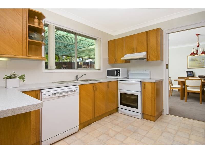 8 Mundon Place, West Pennant Hills NSW 2125