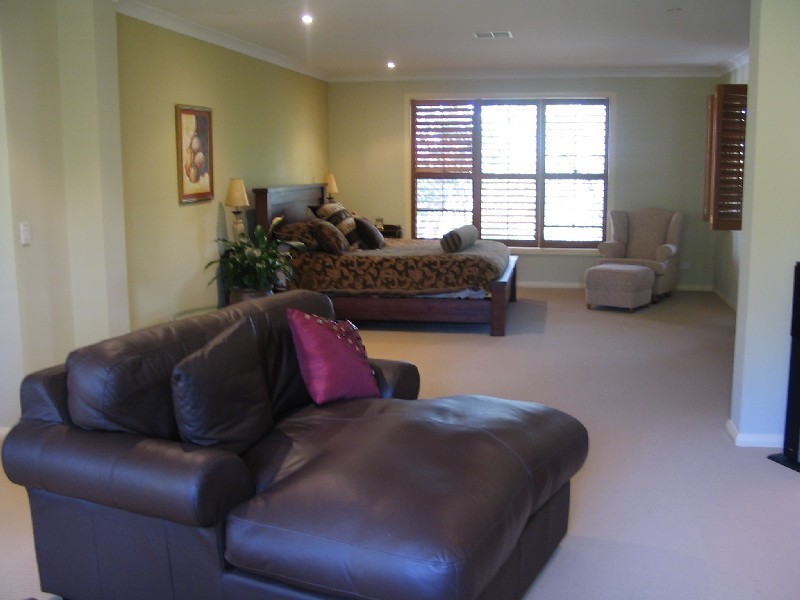 12 Robson Road, Kenthurst NSW 2156