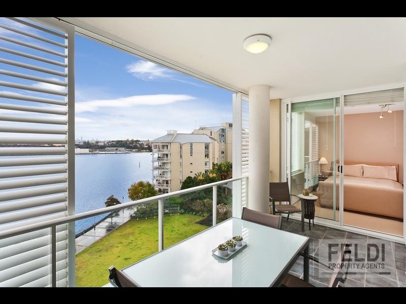 702/32 Refinery Drive, Pyrmont NSW 2009
