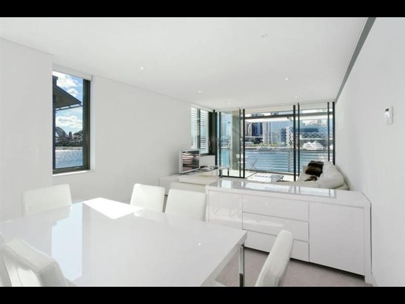 8 Wharf Cres, Pyrmont NSW 2009