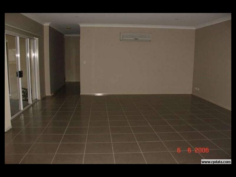 1/13 Boobook Court, Buderim QLD 4556