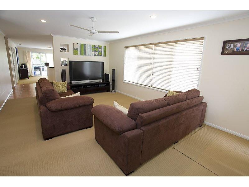 Kawana QLD 4701