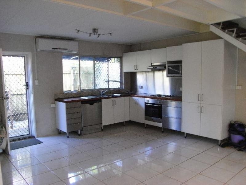 10-12 Ann St, Noosaville QLD 4566