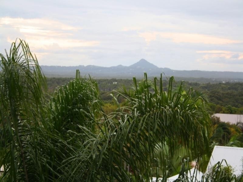 29 Hardy St, Sunrise Beach QLD 4567