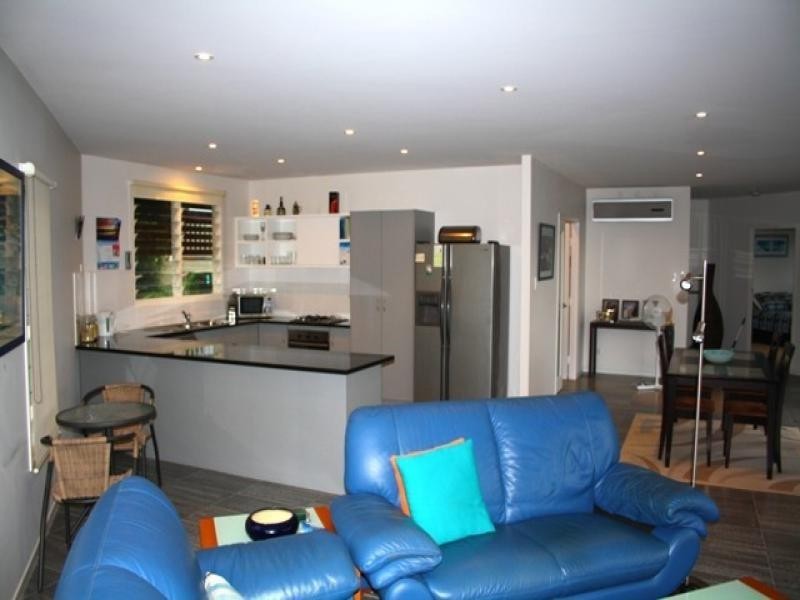 29 Hardy St, Sunrise Beach QLD 4567