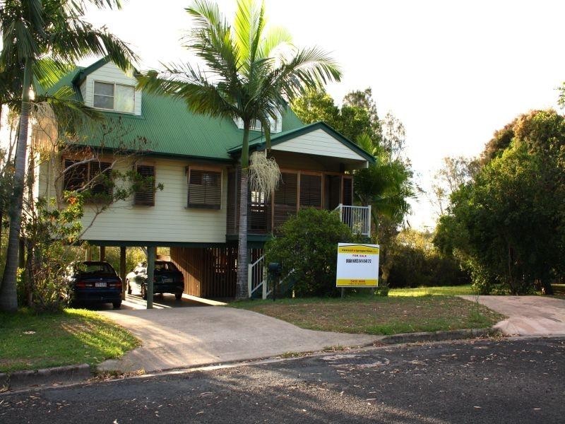 6 Val Crs, Noosaville QLD 4566