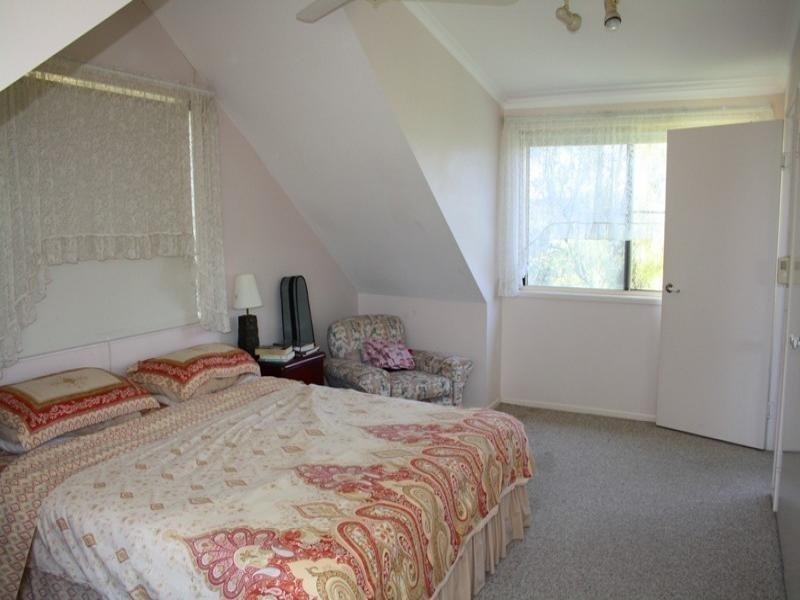 6 Val Crs, Noosaville QLD 4566