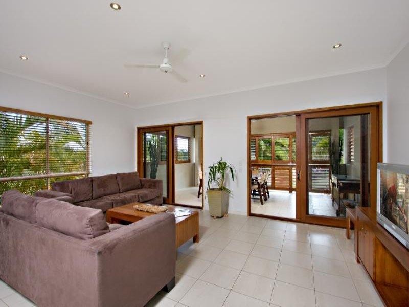 32 Shipyard Circuit, Noosa Waters QLD 4566