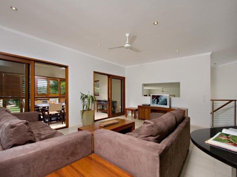 32 Shipyard Circuit, Noosa Waters QLD 4566