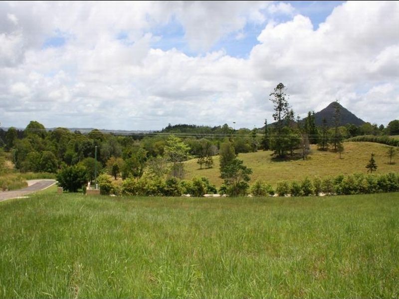 24 Mindi Rd, Doonan QLD 4562