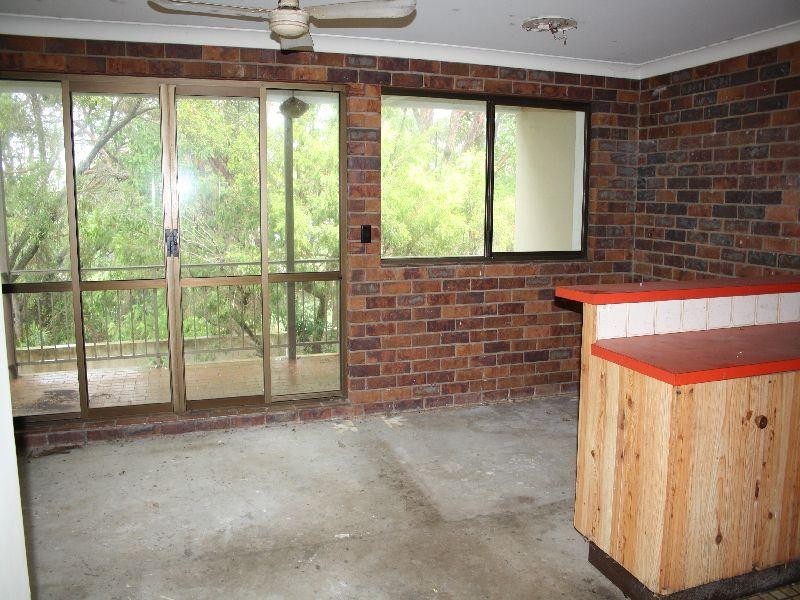 1 / 4 Corona St, Sunshine Beach QLD 4567