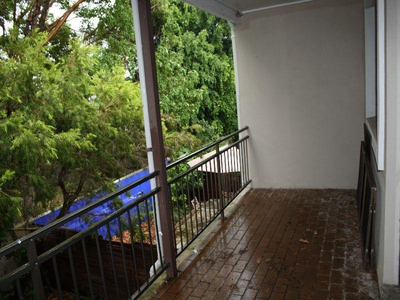 1 / 4 Corona St, Sunshine Beach QLD 4567