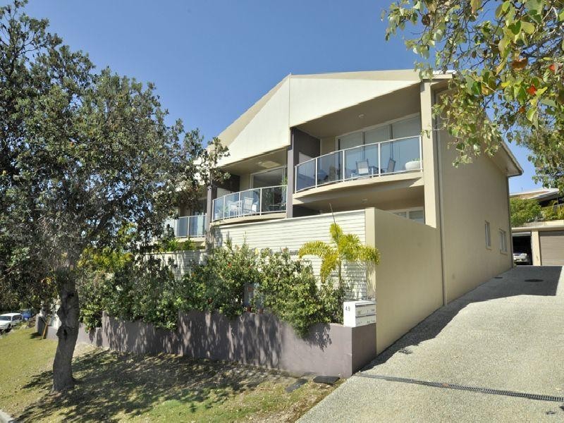 2 / 49 Tingira Crs, Sunrise Beach QLD 4567