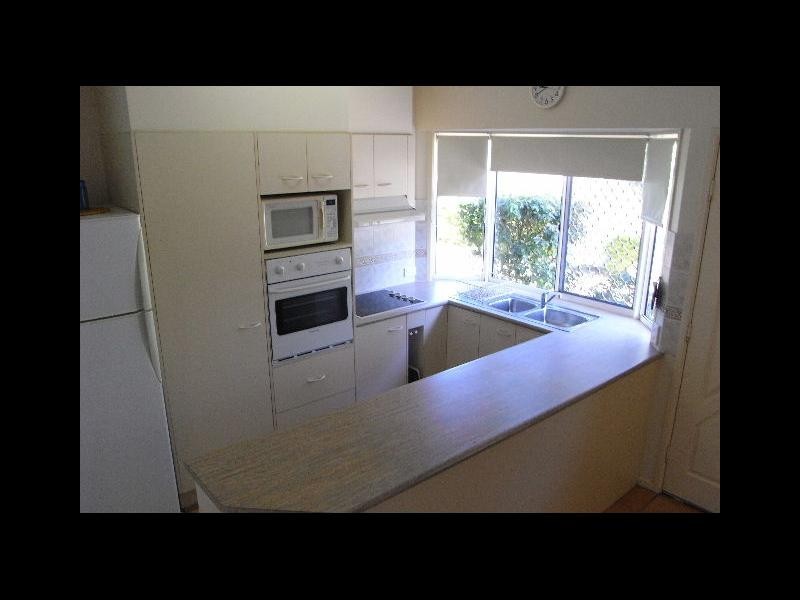 6/18 James Street, Noosaville QLD 4566