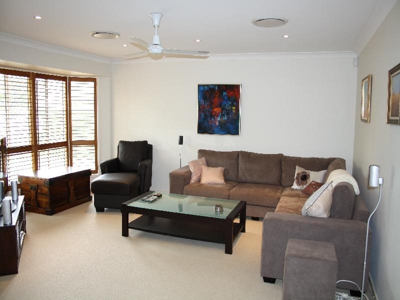 7 Skipper Place, Noosa Waters QLD 4566