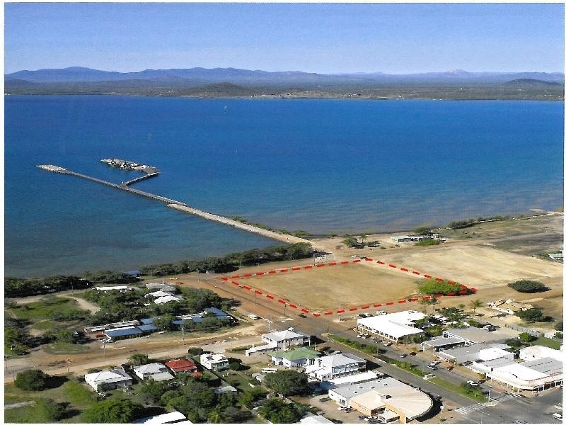 1 Herbert St, Bowen QLD 4805