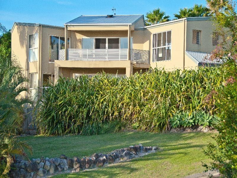 29 Hardy St, Sunrise Beach QLD 4567