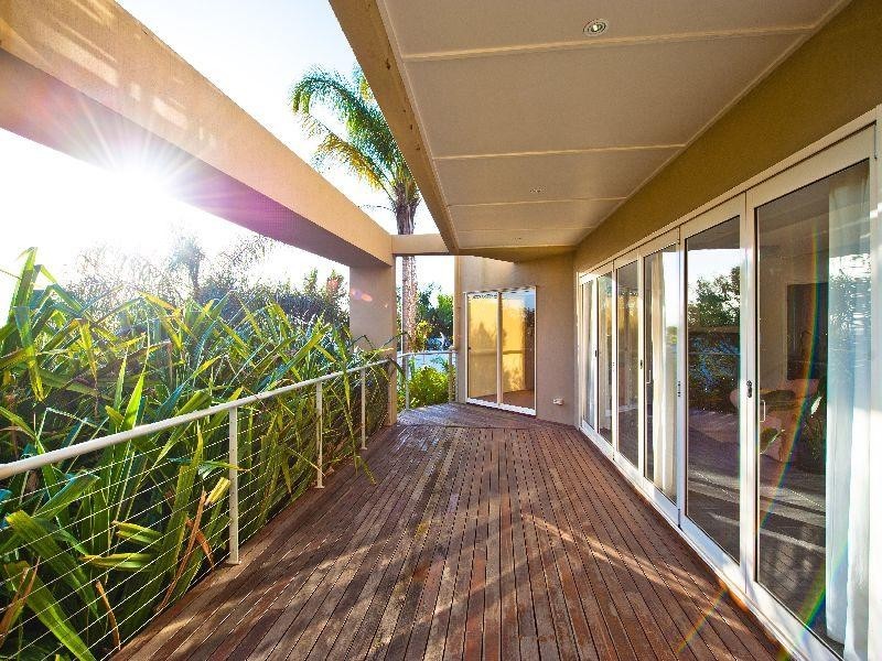29 Hardy St, Sunrise Beach QLD 4567