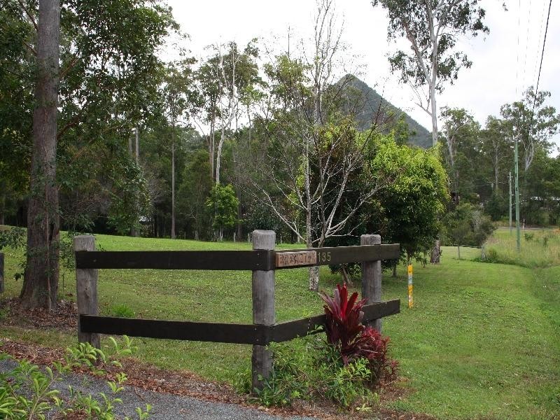 135 Pioneer Rd, Pomona QLD 4568