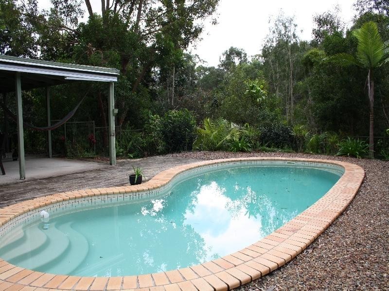 135 Pioneer Rd, Pomona QLD 4568