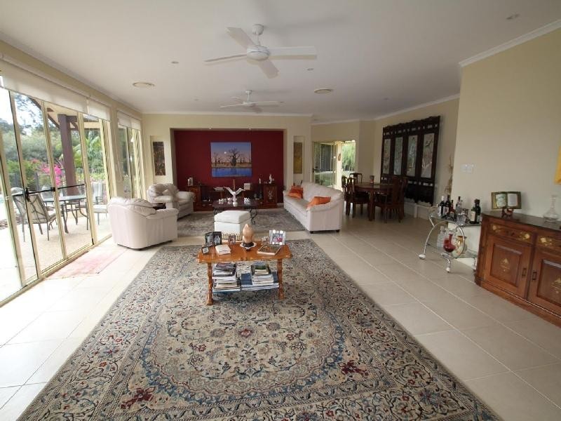 21 Sunrise Rd, Eumundi QLD 4562