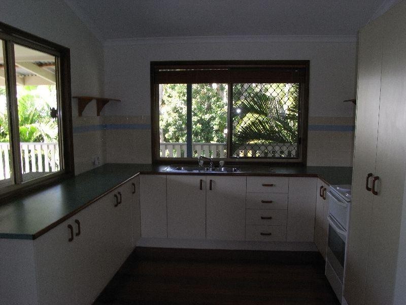 6 Pipi Cres, Noosaville QLD 4566