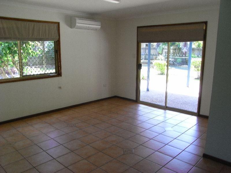 6 Pipi Cres, Noosaville QLD 4566