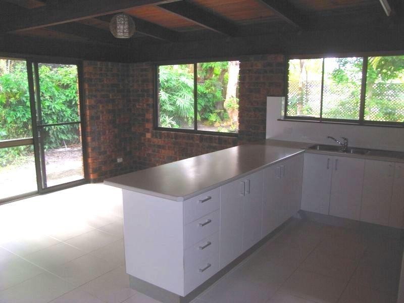 71 Weyba St, Sunshine Beach QLD 4567