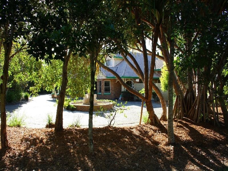 25 Beckmans Rd, Tewantin QLD 4565