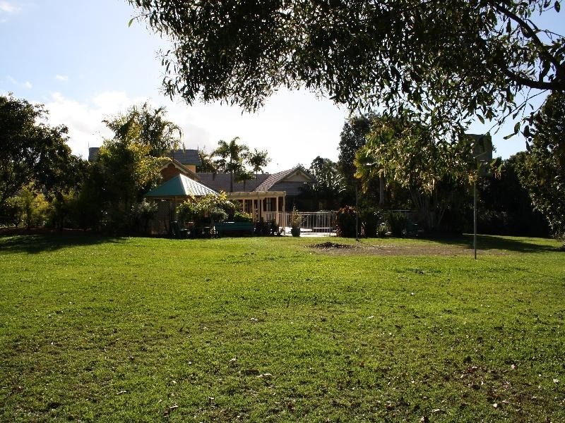 25 Beckmans Rd, Tewantin QLD 4565