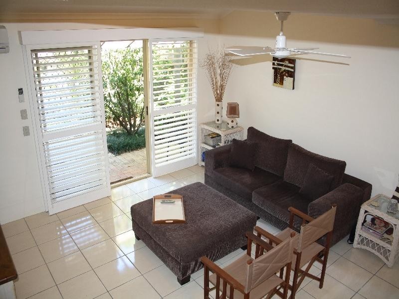 5/37 Thomas St, Noosaville QLD 4566