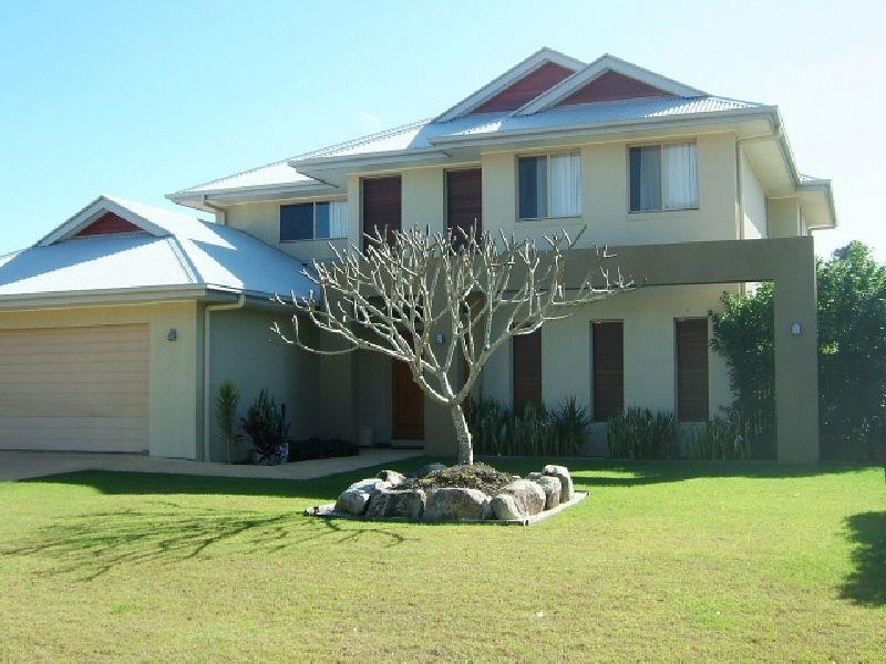 3 Cove Ct, Noosaville QLD 4566