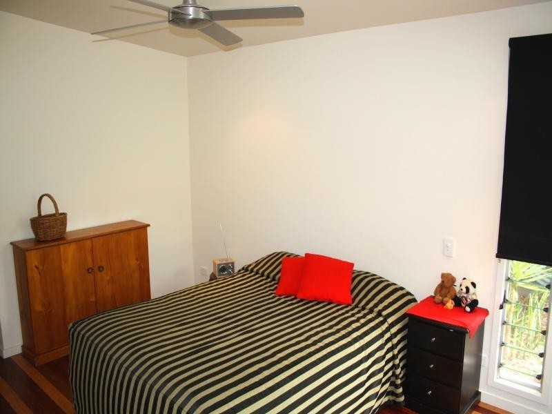 4 Morning Glory Dve, Cooroibah QLD 4565