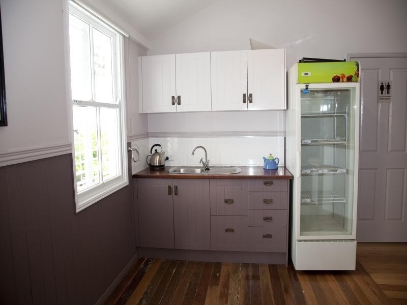 9 Station St, Pomona QLD 4568