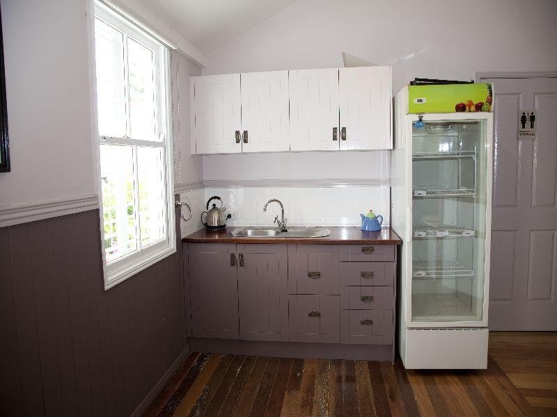 9 Station St, Pomona QLD 4568