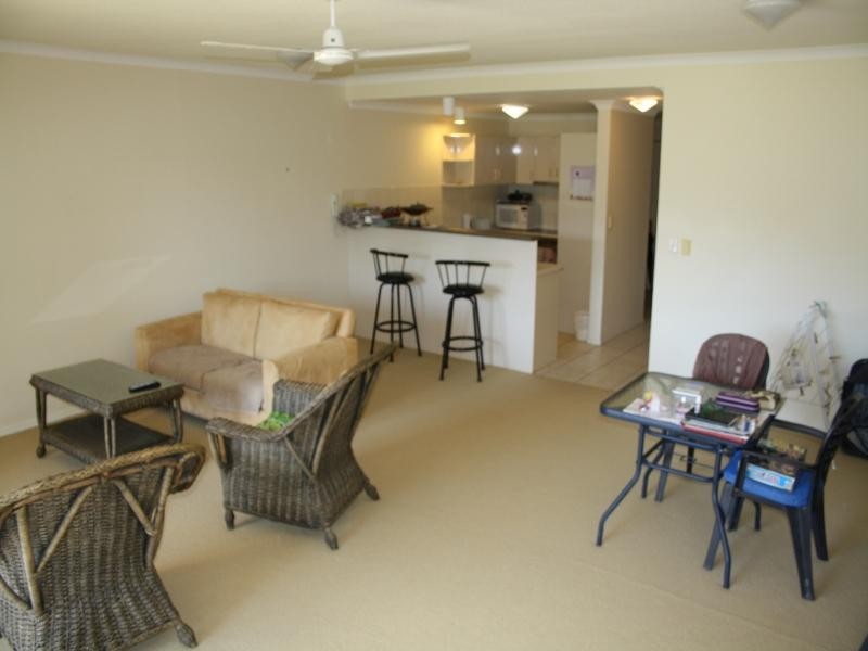 2/120 Hilton Tce, Noosaville QLD 4566