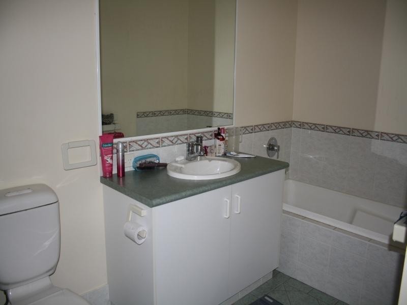 2/120 Hilton Tce, Noosaville QLD 4566