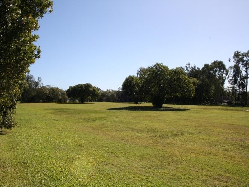 2/120 Hilton Tce, Noosaville QLD 4566