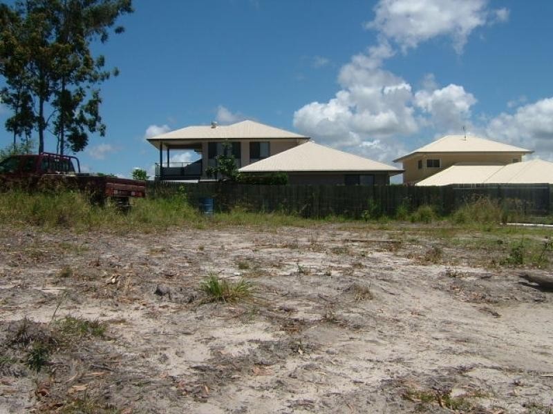 28 Maidstone Crs, Peregian Springs QLD 4573