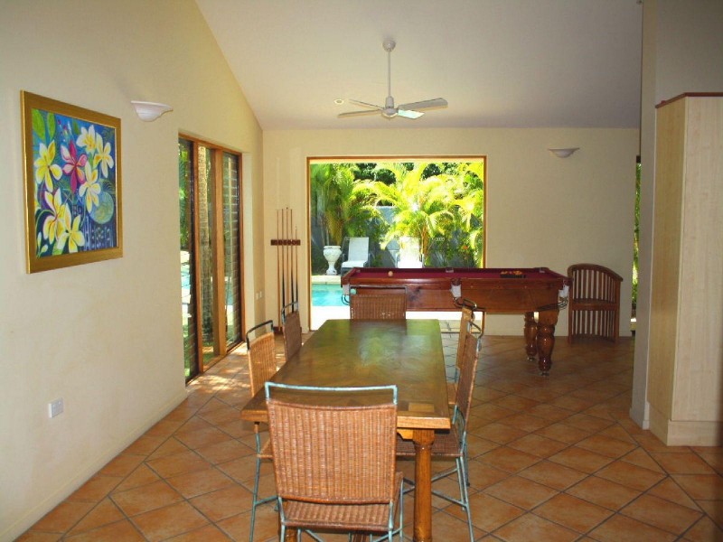 16 Mossman Ct, Noosa Heads QLD 4567