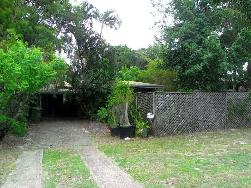 71 Weyba Street, Sunshine Beach QLD 4567