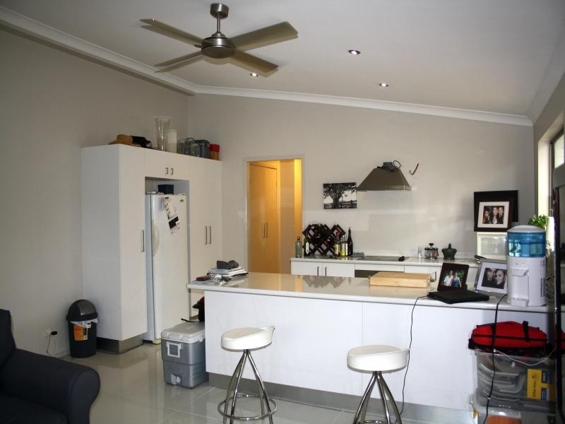 1&2, 53 Elizabeth St, Noosaville QLD 4566