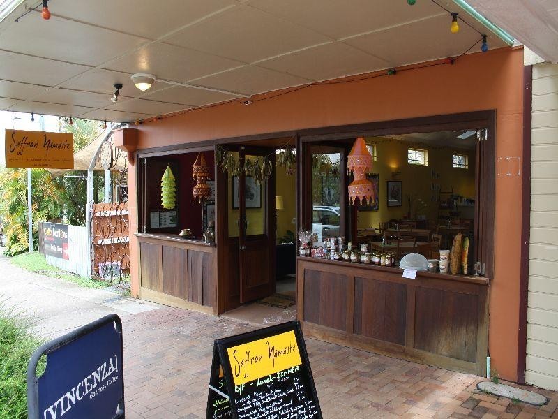 2 Memorial Avenue, Pomona QLD 4568