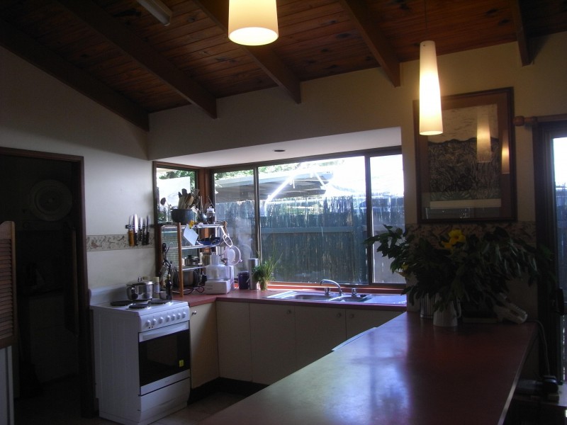 12 Pipi Cres, Noosaville QLD 4566